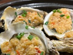 蒜蓉焗生蚝-恭喜上堓砂锅焗·海鲜大排档(闵行龙湖店)
