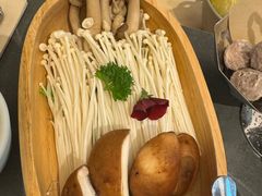 -左庭右院鲜牛肉火锅(上海荟聚店)