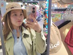 -优衣库(青岛万象城店)