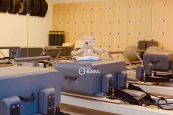 -恩舍瑜伽普拉提