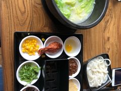 过桥米线-金香缘米线(大润发店)