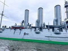 -阿芙乐尔号巡洋舰