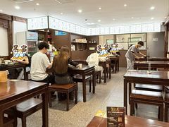 -蟹上黄·蟹黄面·江南糖水(人民广场店)