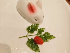 -孔雀云贵川·融合菜(长宁来福士店)