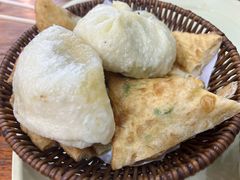 -穆彦华逍遥镇胡辣汤(岗坡路店)