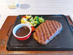 -必胜客餐厅(昆百大泰业城店)