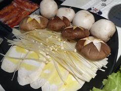 -梅梅家的烤肉店(槐北路店)