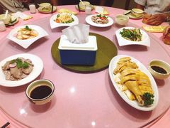 -侬佳蒸菜馆(听潮店)