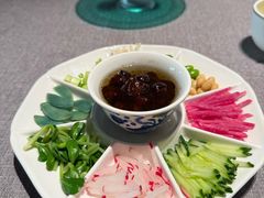 -秀儿四九城·新京菜(亚运村鸟巢店)