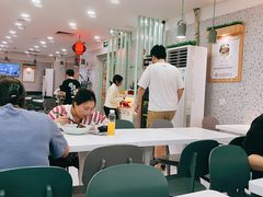 大堂-鑫龙福麻辣烫(尚德大厦店)