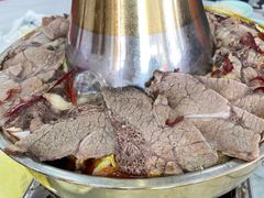 -撒拉人家.酸菜牦牛肉火锅