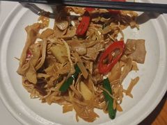 -九道菜有鸡鱼头(石鼓路店)