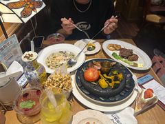 -秘密旅行Bonjour(黑金冠 江南西店)