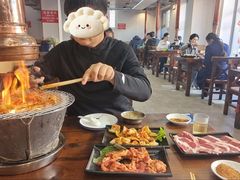 -韩风烤牛肉冷面店