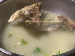 -迎燕阁烤羊腿(二环南路店)