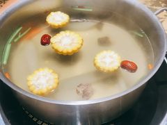 招牌牛骨清汤锅-手选潮汕鲜活牛肉火锅(二七广场店)