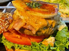 -Let'sBURGERplus·非常创意汉堡(三里屯店)