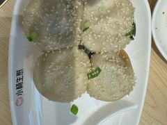-小杨生煎(金山百联购物中心3楼店)