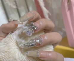 -ZX·美睫设计师汇聚店