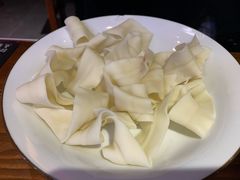 刀削面块-受气牛肉·重庆耙牛肉(来福士店)