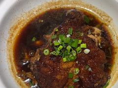 -老码头黑皮肘子锅包肉(赣水路店)