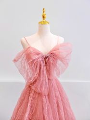 -洋洋婚纱品牌集合店