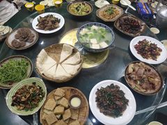 -三锅莊·牦牛肉火锅·香格里拉特色藏餐宴请餐厅(昆明创始店)