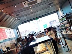 -星巴克(深圳北站B5检票口)