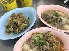 -榮泰米粉湯(Left Shop)