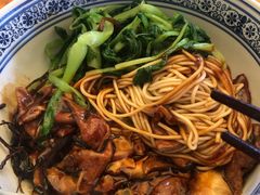 -沪西老弄堂面馆(定西路店)