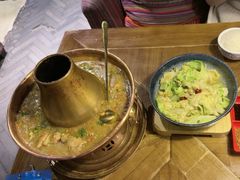 -雀舞云南菜(天津天河城购物中心店)
