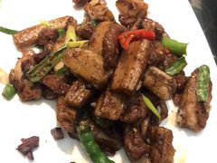 -舌尖上的食缘花园主题餐厅