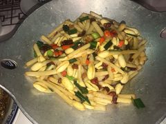 -客家大院·非遗赣南客家菜(郁孤台店)