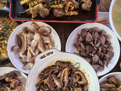 -老鼎万春卤菜(五代传承创始老店)