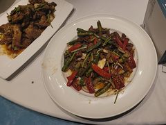 -海派美食·家宴海鲜青岛菜·石锅鲽鱼头(东方城店)