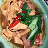 未能俘获吾之味蕾。吃饱喝足，下午准备逛gai