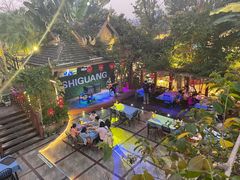 -拾光音乐餐酒吧(告庄星光夜市店)