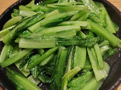 油麦菜-隅乐胡椒虾·台湾菜·团建(皇岗店)