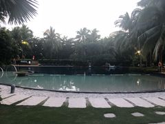 -三亚湾海居铂尔曼度假酒店