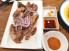新疆手抓肉-清真·玛丽亚新疆菜主题餐厅(浙江中路店)