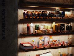 -星巴克臻选(湖滨道店)