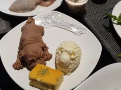 -梅园国际大酒店·自助餐厅(光明港店)