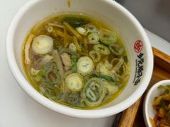 原汤哨子面-乡党臊子面(丰庆公园店)