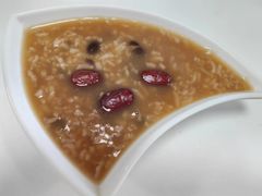 -爱月宝月嫂·育儿嫂(哈尔滨总店)