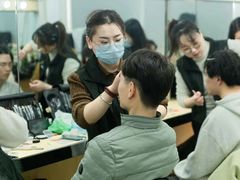-吉田美学化妆美甲摄影培训(宁波校区)