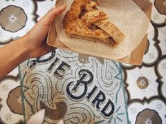 -Pie Bird(新闸路店)