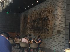 大堂-星巴克臻选(湖滨道店)