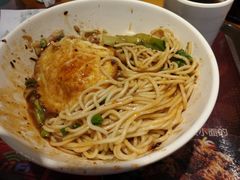 -呼啦面馆·头牌豌杂面(爱琴海店)