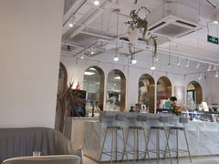 -Fridi Patisserie Cafe