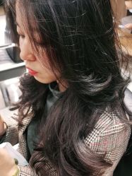 -首脑美发沙龙